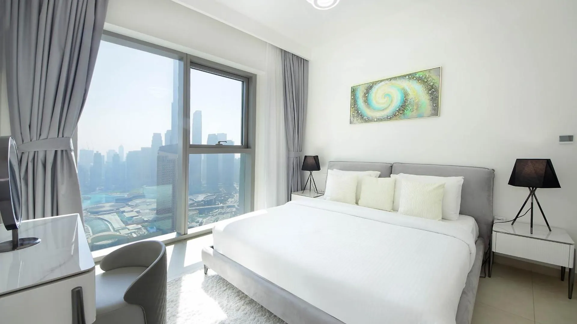 Silk Valley -2-Bedroom Downtown Views 0*, Dubai United Arab Emirates